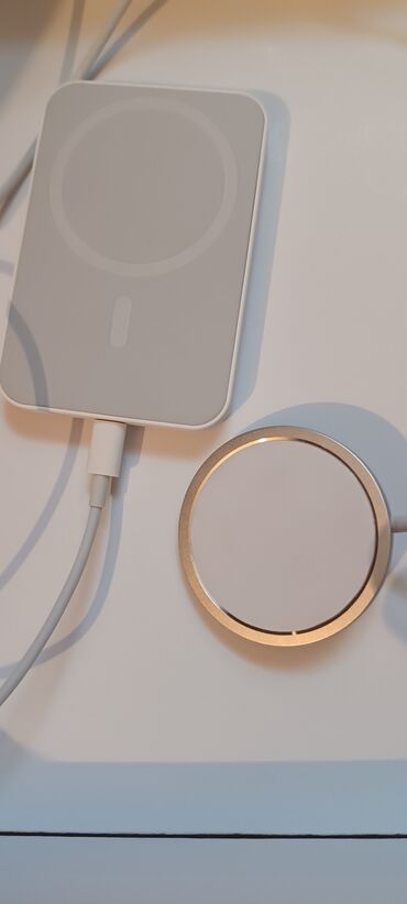 айфон х белый: Без проводной зарядка и магнитный зарядка для iPhone цена : 1400 сом