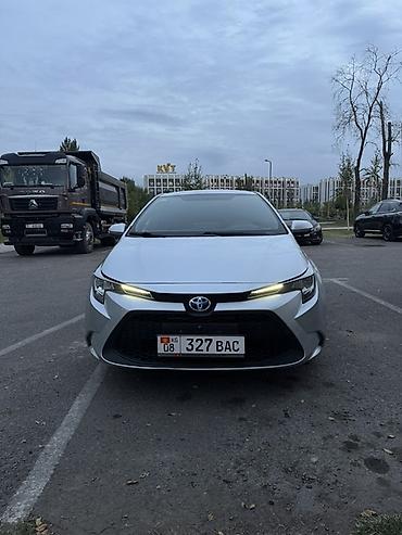 Toyota: Toyota Levin: 2020 г., 1.8 л, Гибрид, Седан — 3