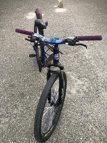 İdman velosipedləri: Velone MTB velosiped. mavi rul — 4