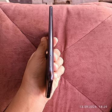 honor 9: Смартфон с большим безрамочным экраном и фронтальной камерой в — 4
