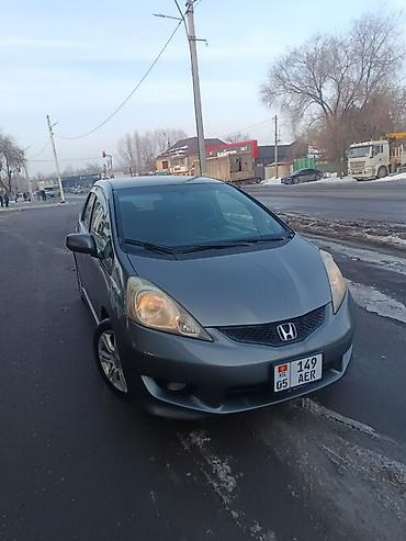 Honda: Honda Fit: 2011 г., 1.5 л, Автомат, Бензин, Хэтчбэк — 2