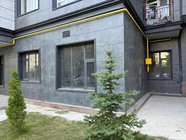 помещения для офиса: Продаю коммерческое помещение 📍Адрес: Джал 15 🏛️Серия: элитка 🏬Этаж