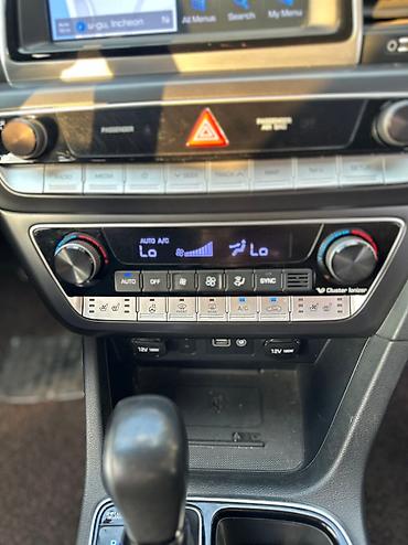 Hyundai: Hyundai Sonata: 2018 г., 2 л, Автомат, Бензин, Седан — 11