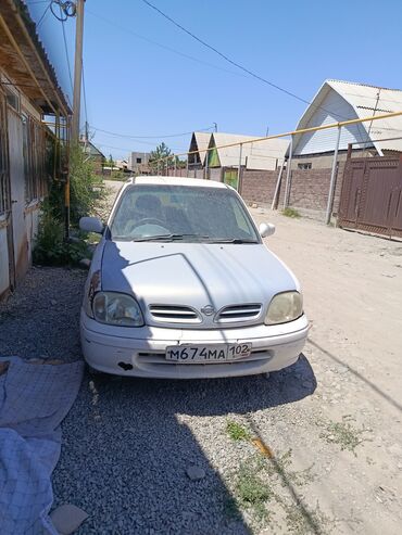 авто в рассрочку без первоначального взноса: Nissan March: 2001 г., 1 л, Автоматические, Бензин, Хэтчбэк