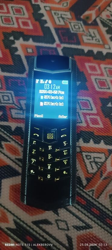 telefon tecili satilir: Vertu Ti, < 2 GB Memory Capacity, rəng - Qara, Düyməli