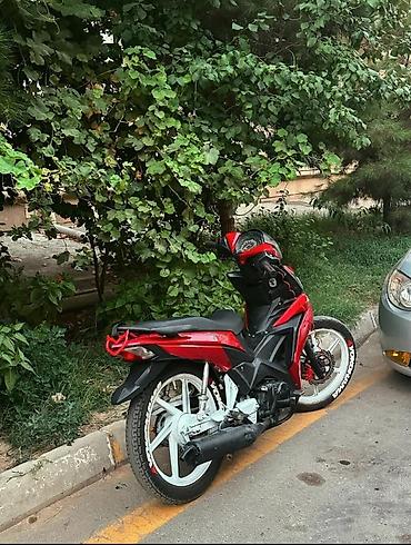 mopet elektrik: Sport üslublu şəhər moped/motosiklet - Korpusu: qırmızı-qara plastik — 4