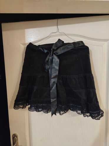 pletene suknje i haljine: L (EU 40), Mini, bоја - Crna