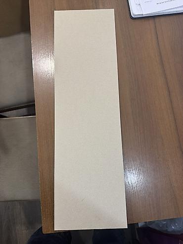 taxta bocka satilir: Karton qalınlığı 1.8mm uzunluğu 70 cm eni 20cm Çox sayda mövcuddur — 1