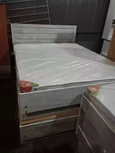 кровать бу ош: Двуспальная кровать, Новый, С матрасом, длина - 205 см