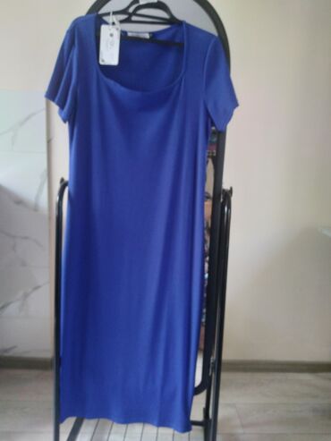 вечернее платье синее: Вечернее платье, Классическое, Без рукавов