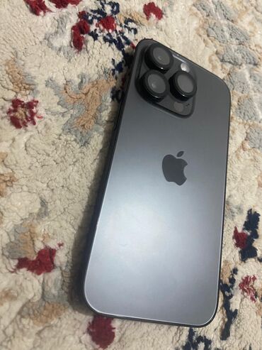 Apple iPhone: IPhone 14 Pro, Б/у, 256 ГБ, Защитное стекло, 85 %