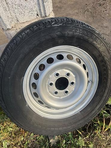 Дисктер: Дөңгөлөктөр монтажда 235 / 65 / R 16, Жай, Колдонулган, Камдык, Жеңил коммерциялык транспорт (C/LT), Темир, тешиктери - 5 — 1