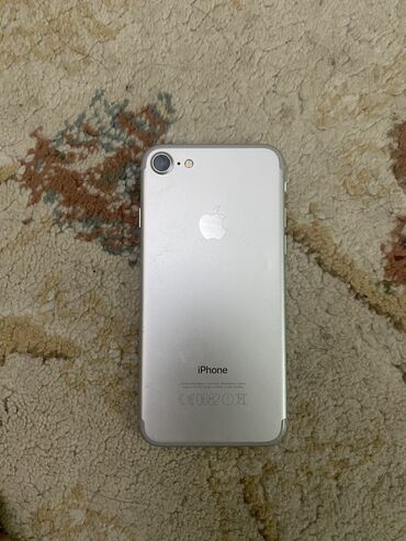 Apple iPhone: IPhone 7, 128 ГБ, Matte Silver, Кабель, 100 %