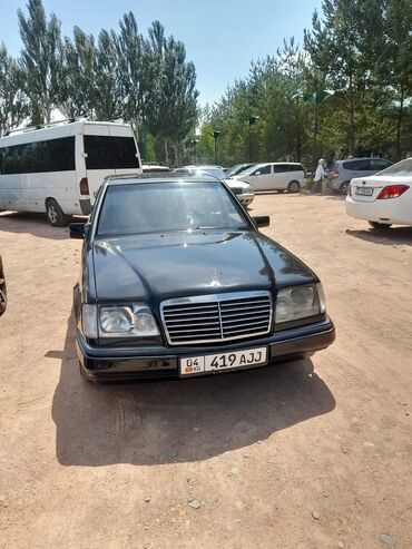 Mercedes-Benz: Mercedes-Benz 320: 1994 г., 3.2 л, Автомат, Бензин, Седан