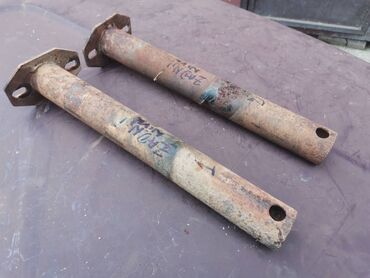 Auto delovi: Nosaci zadnjeg branika Lada 2121,21213,21214 Niva. Polovno, ocuvano — 9