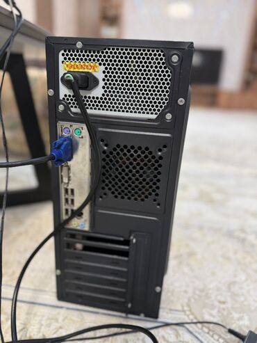 Masaüstü kompüterlər və iş stansiyaları: TƏCİLİ SATILIR📢📢📢 Masaüstü kompüter dəsti - Prosessor: Intel Core — 7