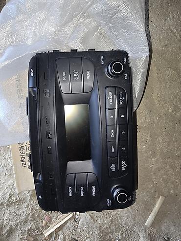 kia cerato manitoru: Avtomobil multimedia/radio başlığı (OEM) Xüsusiyyətlər: - Ön paneldə — 3