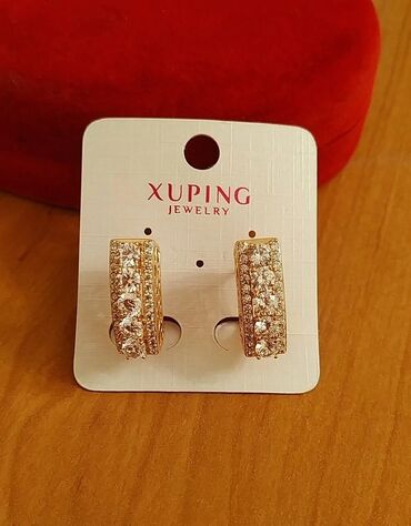 Sırğalar: Mağaza bağlanıb əldə qalan bujuteriyalar ucuz qiymətə satılır -da lalafo.az — 11 Sırğalar: Mağaza bağlanıb əldə qalan bujuteriyalar ucuz qiymətə satılır — 11