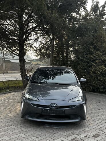 Toyota: Toyota Prius: 2019 г., 1.8 л, Вариатор, Гибрид, Седан — 1