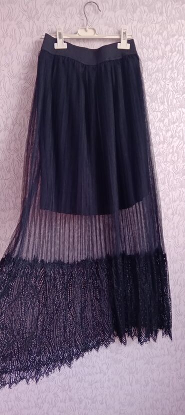 KG - Evening dress, M (EU 38)