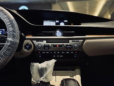 Lexus: Lexus ES: 2017 г., 2.5 л, Гибрид — 18