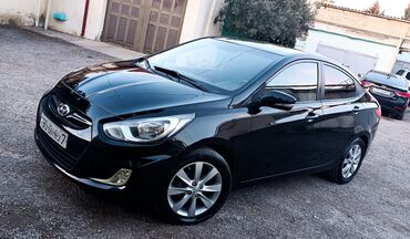 Hyundai: Hyundai Accent: 1.6 l | 2011 il Sedan — 3