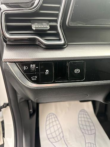 машина гест: Kia Sportage: 2021 г., 2 л, Автомат, Дизель, Кроссовер — 5