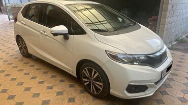 Honda: Honda Fit: 2018 г., 1.5 л, Бензин