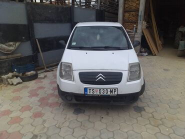 pasat 3: Citroen C2: 1.4 l | 2004 г. | 315000 km. Hečbek