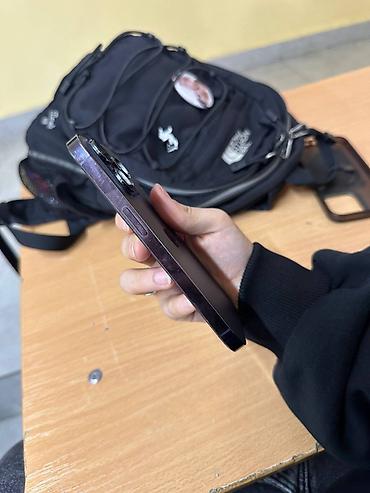 Apple iPhone: IPhone 14 Pro, Б/у, 128 ГБ, Deep Purple, 76 % — 4