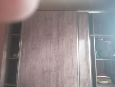 ikinci əl dolablar: Dolab satılır əla vəziyyətdədir heç bir prablem yoxdu evden tecili