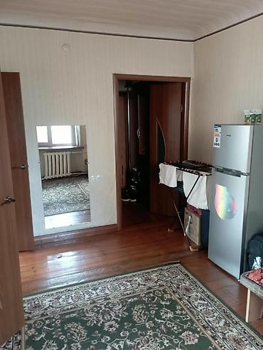 верона южный: 1 комната, 29 м², Сталинка, 1 этаж, Старый ремонт — 1