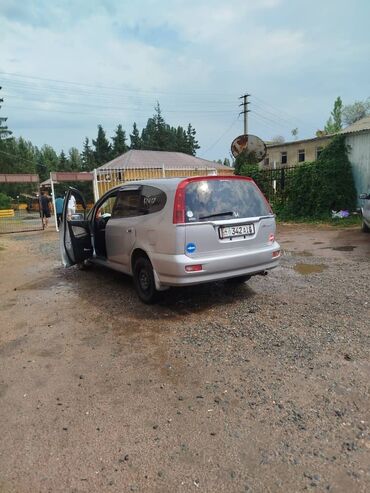 полик на хонда степ: Honda Stream: 2002 г., 0.2 - engine capacity л, Автомат, Бензин, Универсал