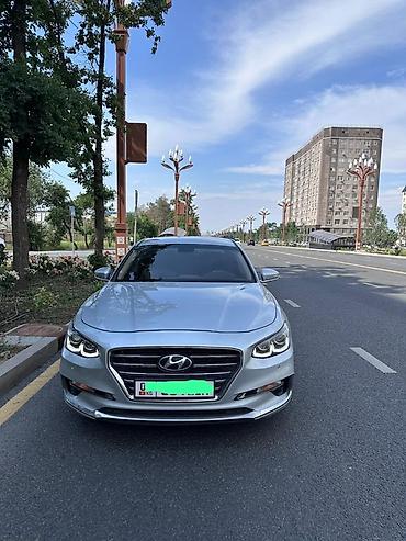 gra: Hyundai Grandeur: 2017 г., 3 л, Автомат, Газ, Седан — 1