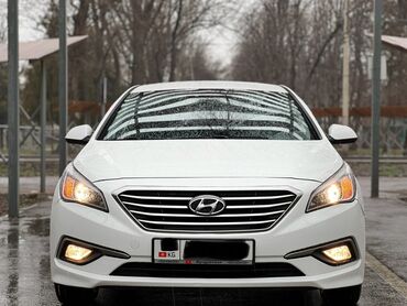 белый hyundai: Hyundai Sonata: 2016 г., 2 л, Автомат, Газ