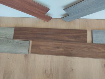 Laminat: Laminat 33 klasdır qalınlığı 10 mm yolkada var düzünə vurulmadan var — 9