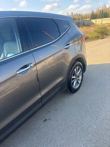 Avtomobil alışı: Əzik, vuruğu yoxdur. Şəhərə işə və evə sürülüb. Səliqəli saxlanılıb — 11