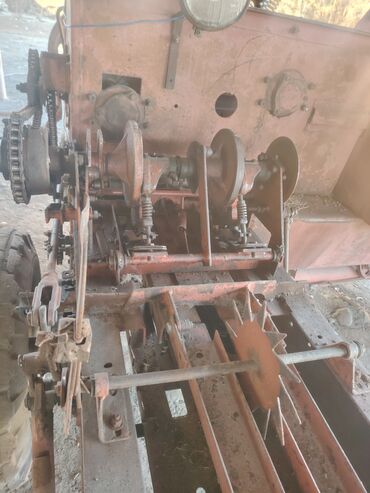 Pres bağlayanlar: Ot-saman pres aparatı (kvadrat balya presi) - Traktora qoşulan PTO — 8