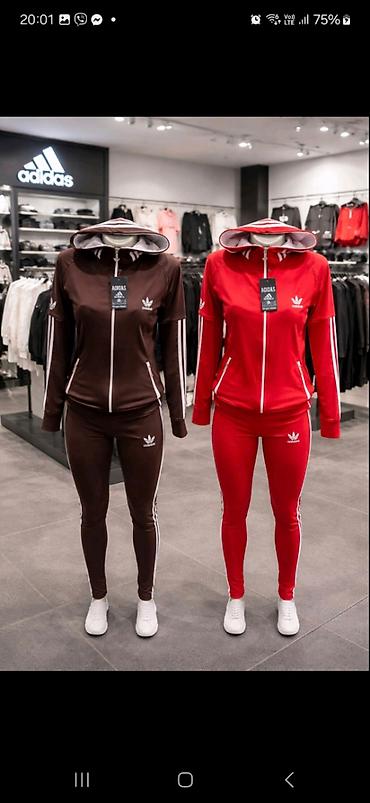 tri cetvrt helanke: Trenerke ženske S,M,L,XL,XXL,3XL veličine za samo 3600 din
pb — 4