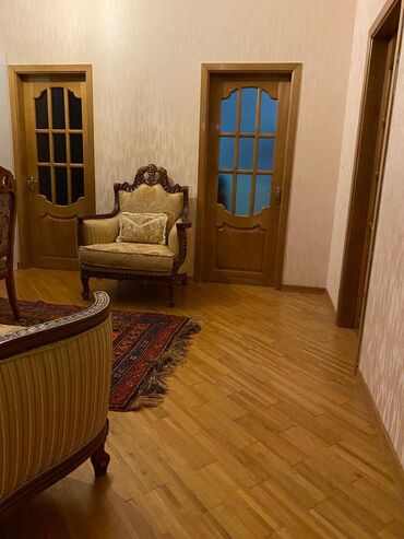 Həyət evləri və villaların satışı: Həzi Aslanov qəs. 5 otaqlı, 220 kv. m, Orta təmir — 19