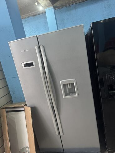 Soyuducular: 2 qapılı Samsung Soyuducu Satılır, rəng - Qara, Dispenserli — 2