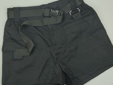 krótkie czarne spódnice: Shorts, Cropp, L (EU 40), condition - Very good