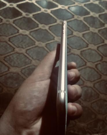 iphon 4: IPhone 8 Plus, 64 GB, Qızılı, Barmaq izi — 6
