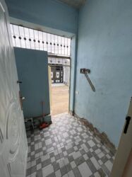 Həyət evləri və villaların satışı: 3 otaqlı, 75 kv. m, Orta təmir — 3