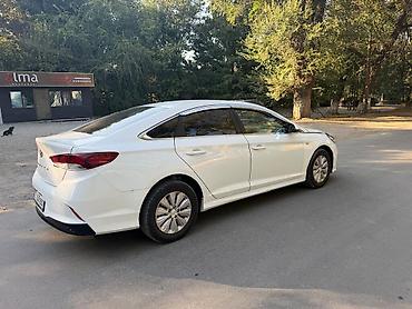 rolls royce silver ghost: Hyundai Sonata: 2018 г., 2 л, Автомат, Газ, Седан — 6