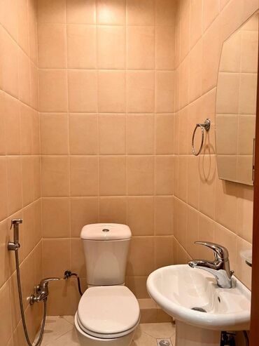 Uzunmüddətli kirayə mənzillər: Nərimanov Rayonu 17 mərtəbəli binanın 11 ci mərtəbəsində 3 otaqlı -da lalafo.az — 9 Uzunmüddətli kirayə mənzillər: Nərimanov Rayonu 17 mərtəbəli binanın 11 ci mərtəbəsində 3 otaqlı — 9