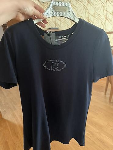 mayka turkce: Qadın qara və tünd göy qısaqol T-shirt kolleksiyası Ümumi — 8