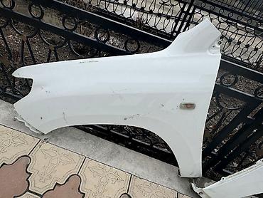 Бампер и комплектующие: Бампер Toyota, Б/у, Оригинал — 7