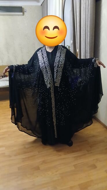 hazır hicablar: Qara şifon abaya/kaftan - Model: geniş, “batwing” üslublu abaya –