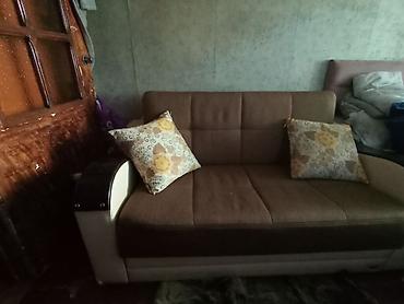 Divanlar: Divan, İşlənmiş, Açılan, Bazalı, Parça, Çatdırılma yoxdur — 1